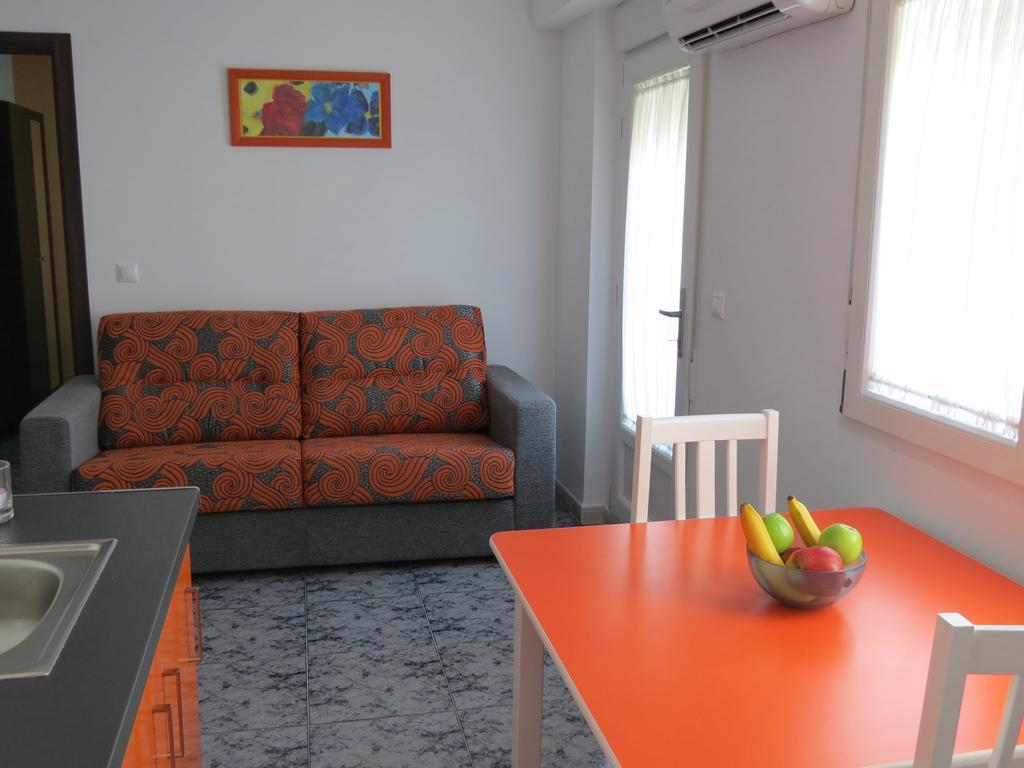 Apartamentos Turisticos Ca Ramon Beniarrés Room photo